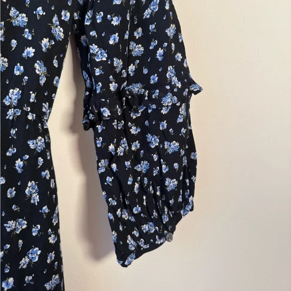Madewell Black Ruffle-Sleeve Tie-Waist Jumpsuit in Blue Baby's Breath - Small - Picture 8 of 13